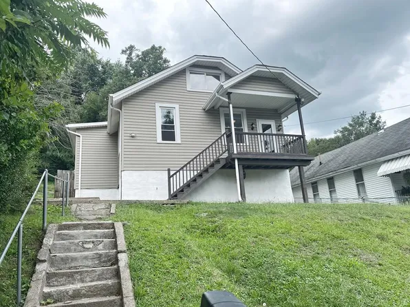 17 Suncrest Ave, Wheeling, WV 26003