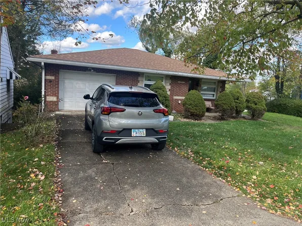 2815 Cleveland Ave, Steubenville, OH 43952