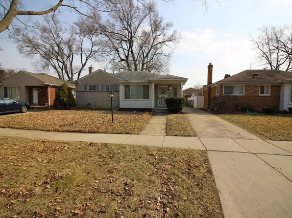 13031 Dartmouth Ave, Oak Park, MI 48237