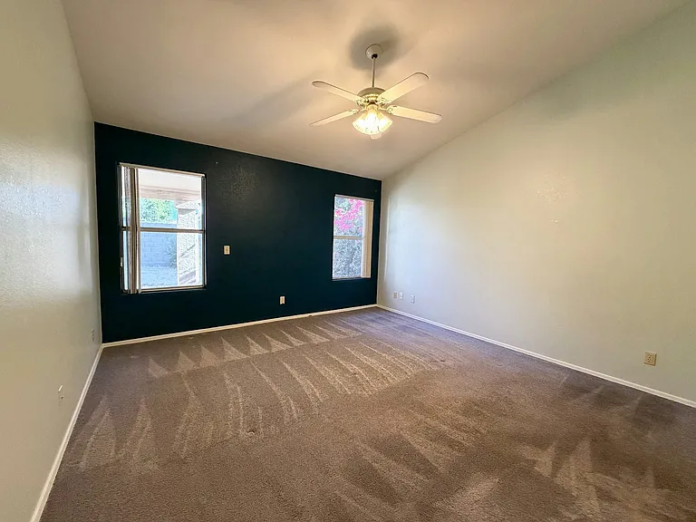 4207 E Juanita Ave — Photo 17