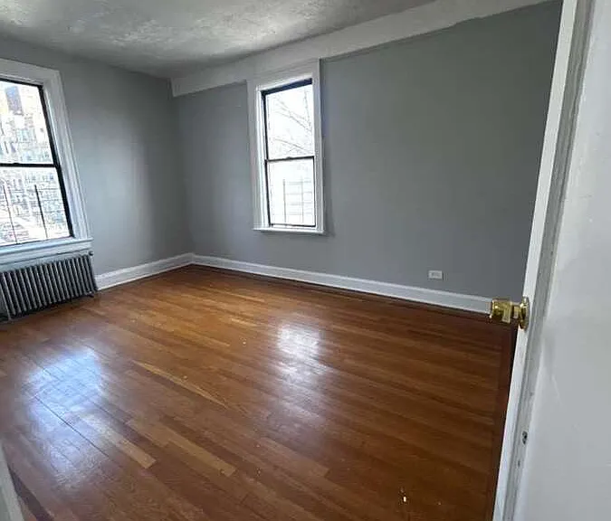 15 Locust Hill Ave — Photo 7