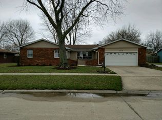 2510 Jordan Dr, Champaign, IL