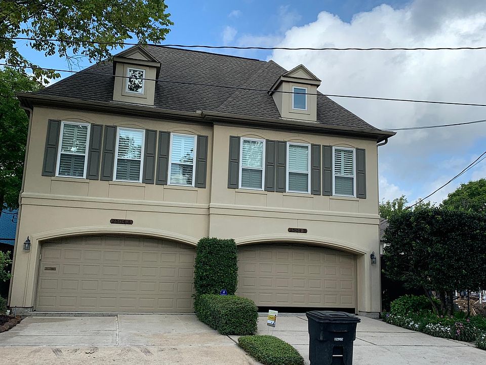Front of townhouse