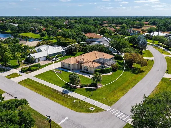 3295 Alex Findlay Pl, Sarasota, FL 34240