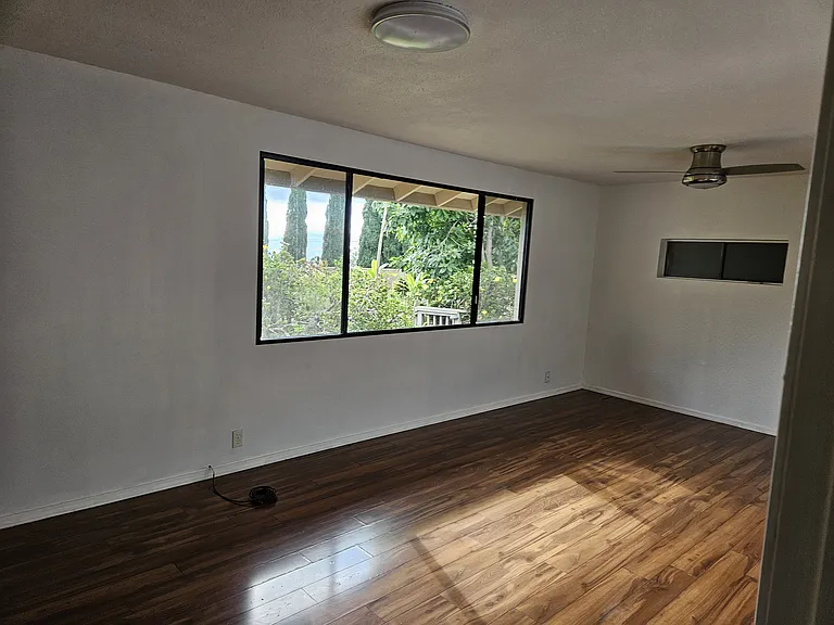 Upper Kimo Dr — Photo 8