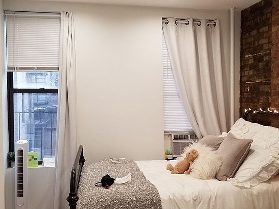 5th image of 95 Macdougal St APT 2B