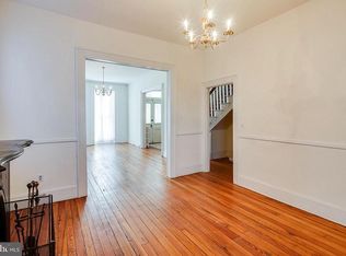 1618 Hollins St, Baltimore, MD 21223