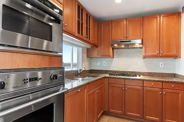 Sold by Compass | media 10