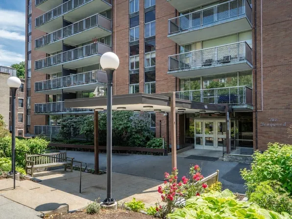 45 Longwood Ave APT 408, Brookline, MA 02446