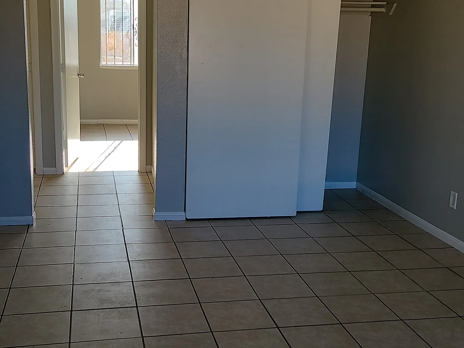 2 bed, 765 sqft, $1,000 — Photo 4