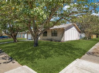 13255 Kings Mountain Dr, Balch Springs, TX 75180