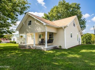 1502 Monroe St, Sweetwater, TN 37874