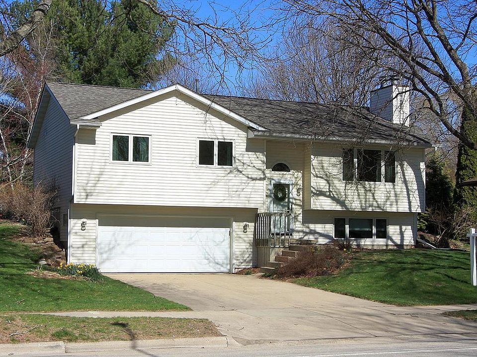 1st image of 614 Engelhart Drive