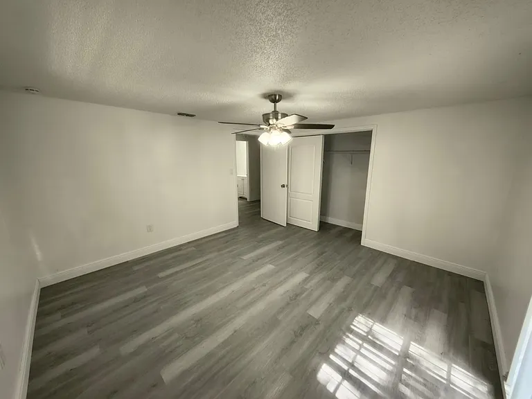 7309 Washington St — Photo 10
