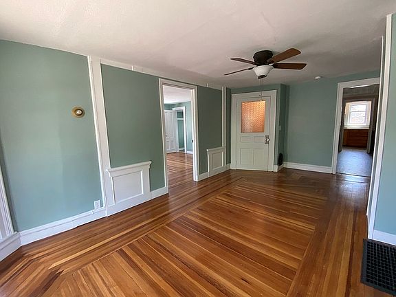 2nd Floor Living Area