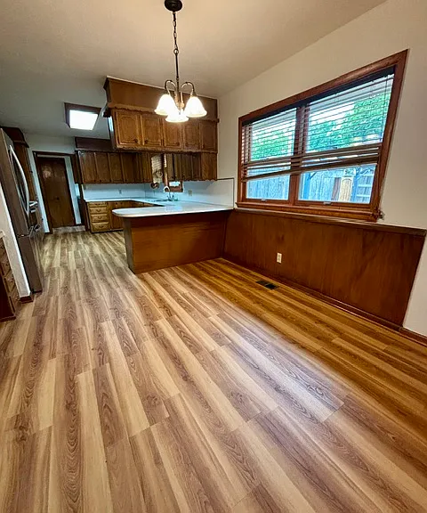1102 W Will Rogers Dr — Photo 5