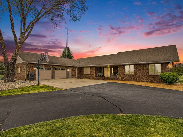 5501 N Coloma Rd, Coloma, MI 49038