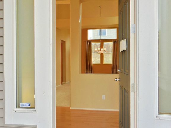 2nd image of 6852 Montevista Dr SE