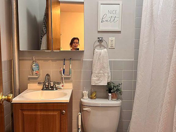 3rd image of 791 9th Ave APT 5N