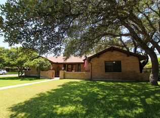 1 Brentwood Cir, Brownwood, TX 76801