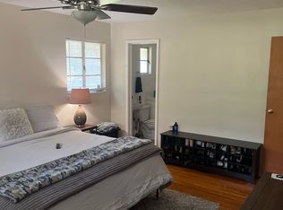 244 Las Flores Dr, Bakersfield, CA 93305