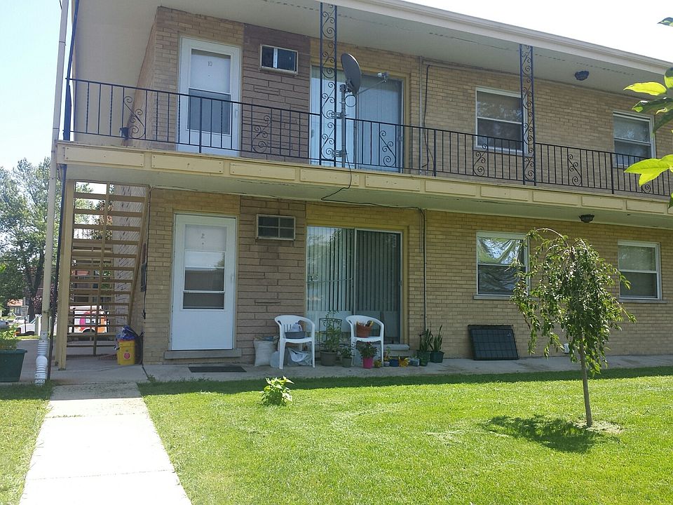 1st image of 15312 Knox Ave APT 2