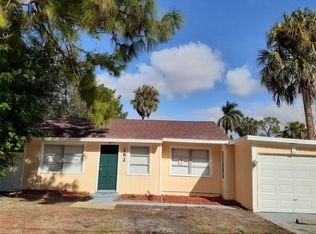 182 Evergreen Rd, North Fort Myers, FL 33903
