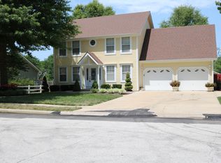 730 Deerfield St, Leavenworth, KS 66048