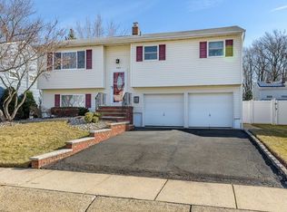 142 Harrison Ave, Colonia, NJ 07067