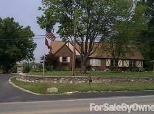 5813 New Harmony Rd, Evansville, IN