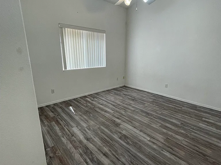 11511 S Prescott Ave — Photo 14