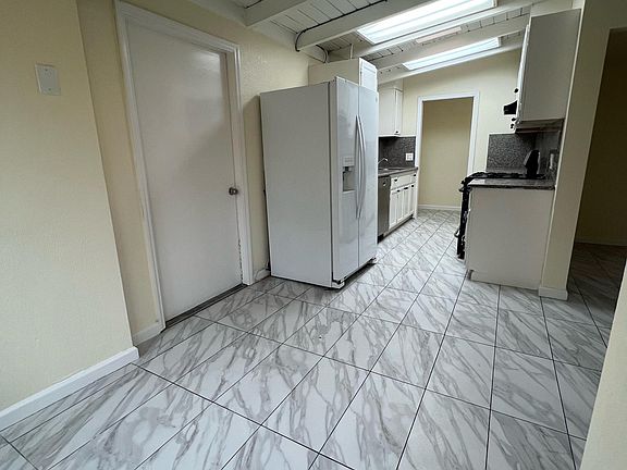 2nd image of 40448 Fremont Blvd