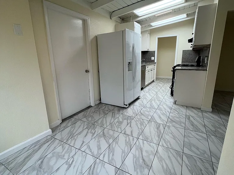 40448 Fremont Blvd — Photo 2