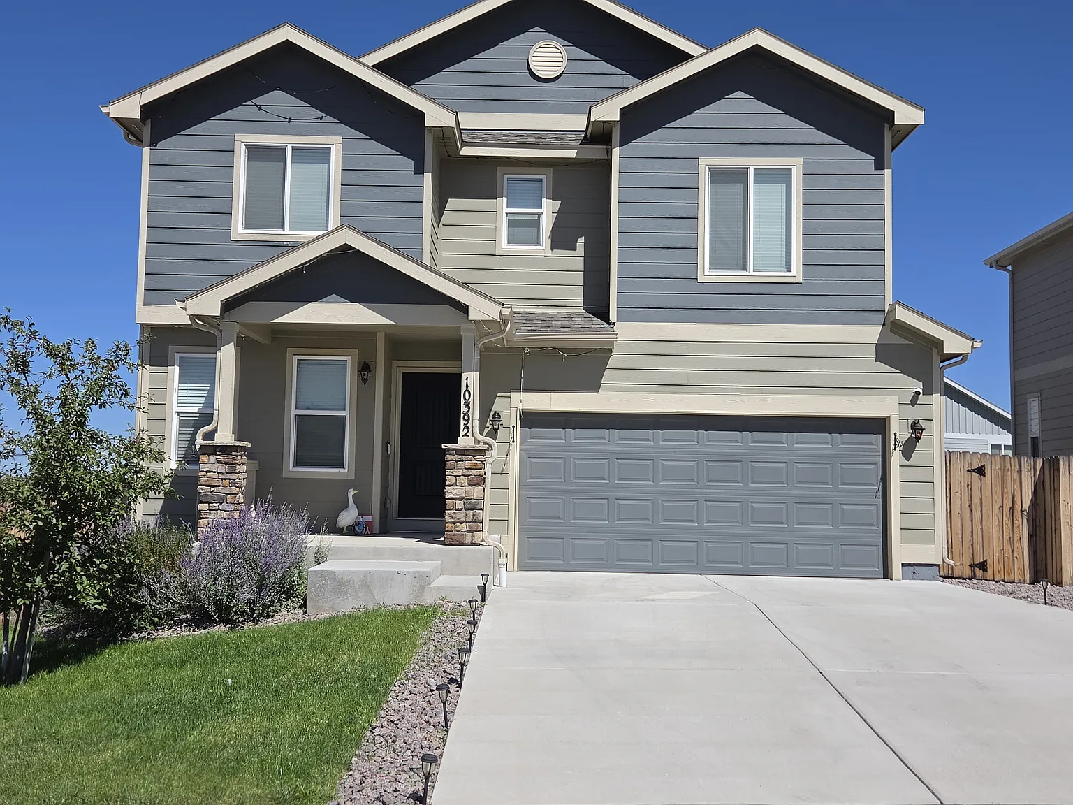 4 bed, 2788 sqft, $2,900 — Photo 1