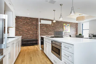 Rented by The Royse Group