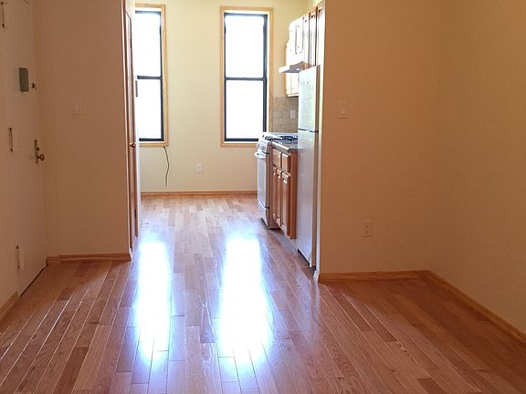 5th image of 172 Norman Ave #3FR