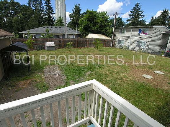 3rd image of 14512 Washington Ave SW