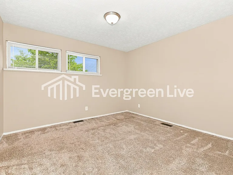 5280 Olentangy Dr — Photo 11