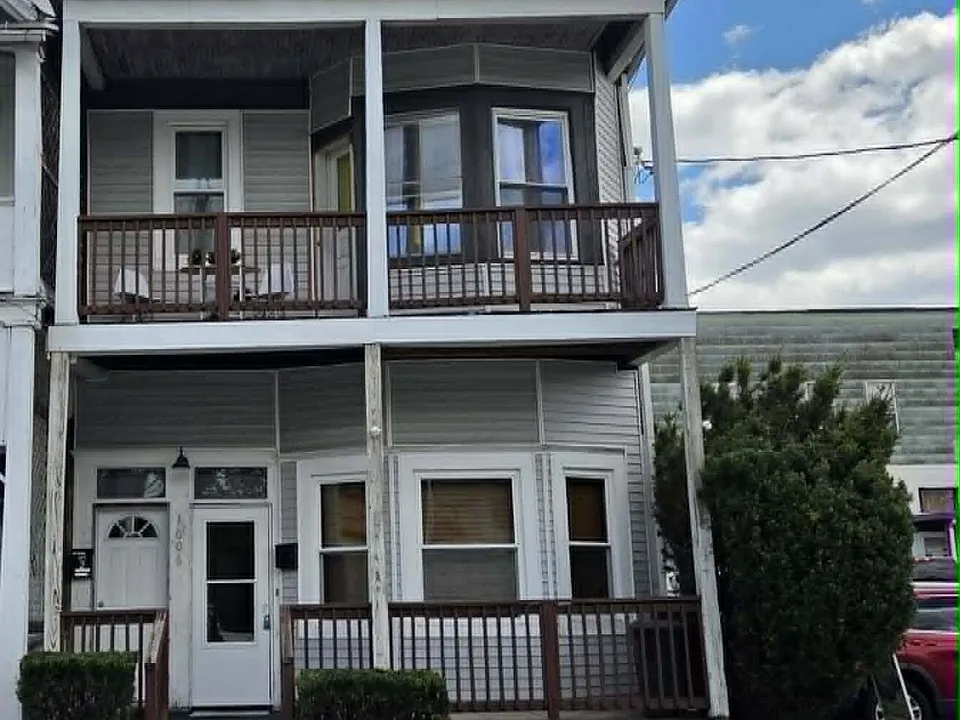 1606 Dickson Ave #1