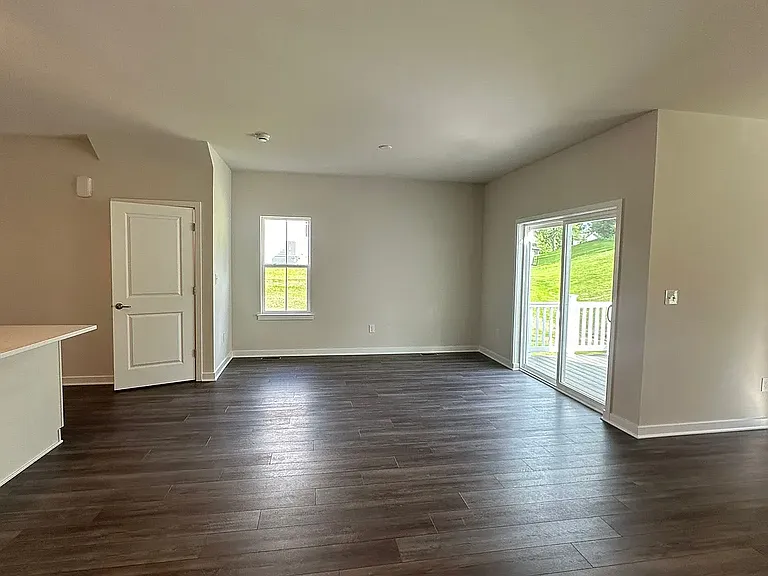 854 Pecan Rd — Photo 13