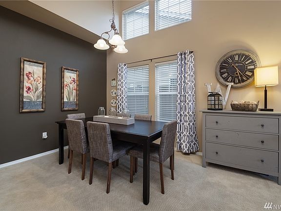 Formal dining room