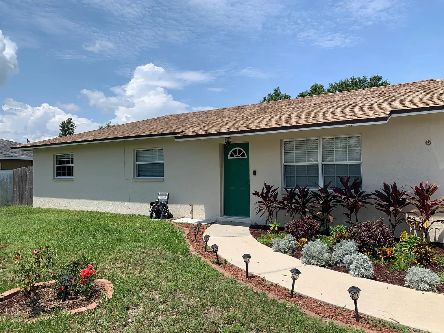 Lotus Rd, Fort Myers — Photo 1