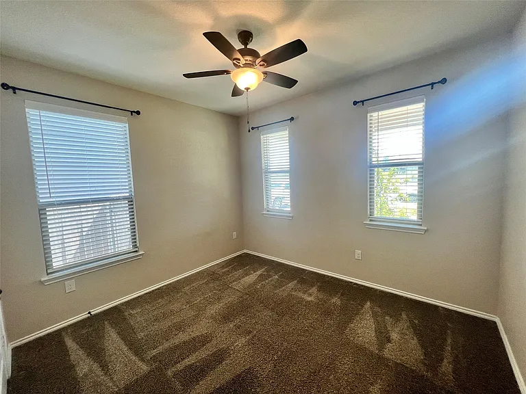 5100 Lazy Court Dr — Photo 13