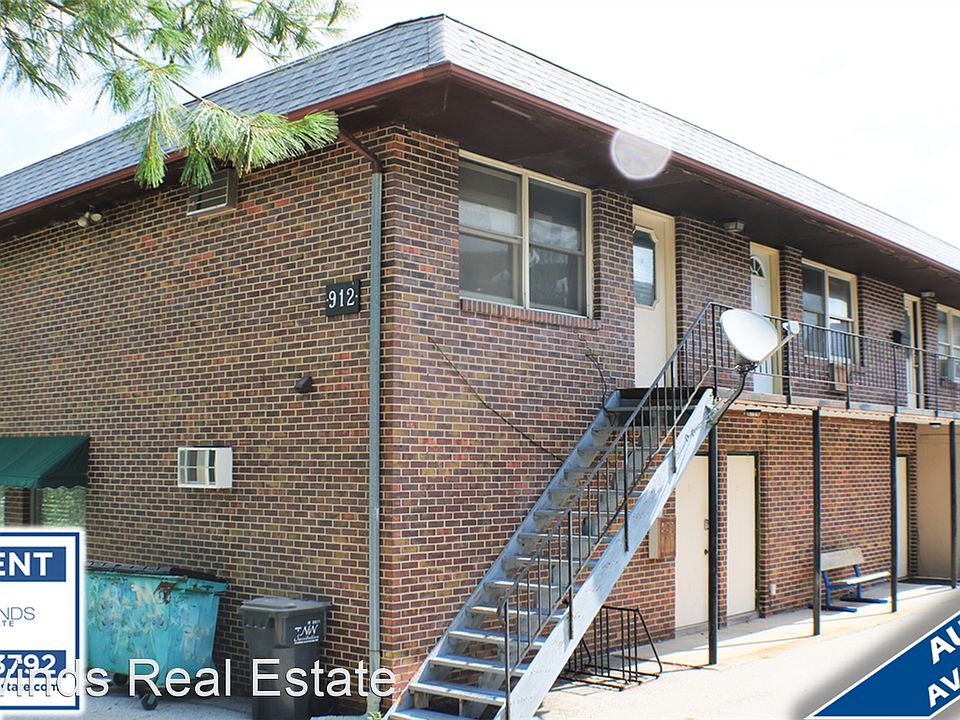 1st image of 912 2nd Ave APT 1