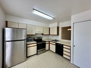 2306 Kevsway Ct, Baltimore, MD 21244