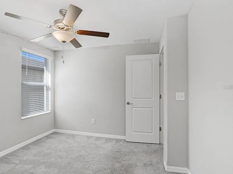 3160 Oyster Cove St — Photo 29