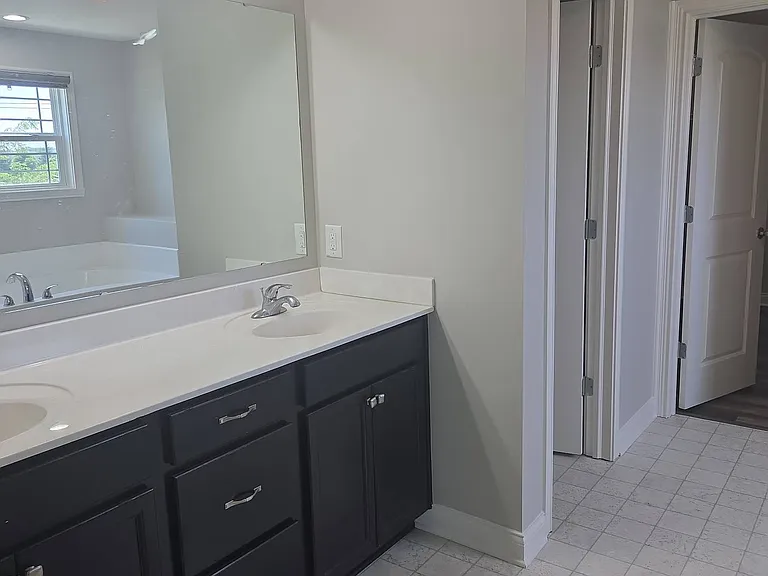 6323 Burgin Dr — Photo 20