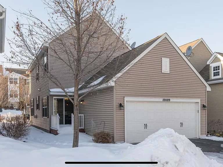 10009 Gentian Dr — Photo 22