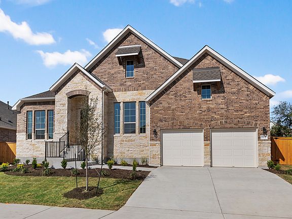 La Cima - Maxwell Interior Image 4