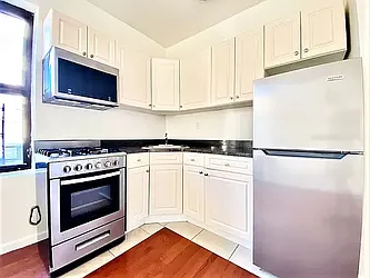 Rented by Brickview NYC Realty NYV LLC